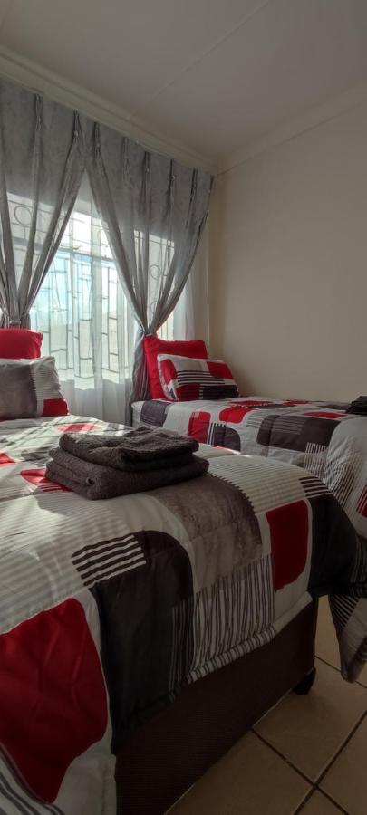 Casa Linda Guest House Newcastle Kültér fotó