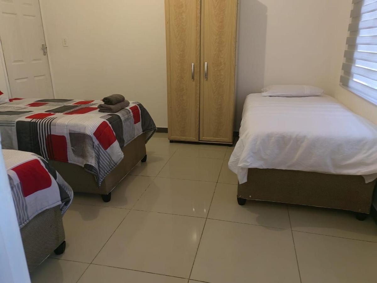 Casa Linda Guest House Newcastle Kültér fotó