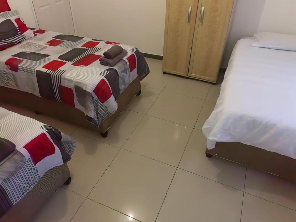 Casa Linda Guest House Newcastle Kültér fotó