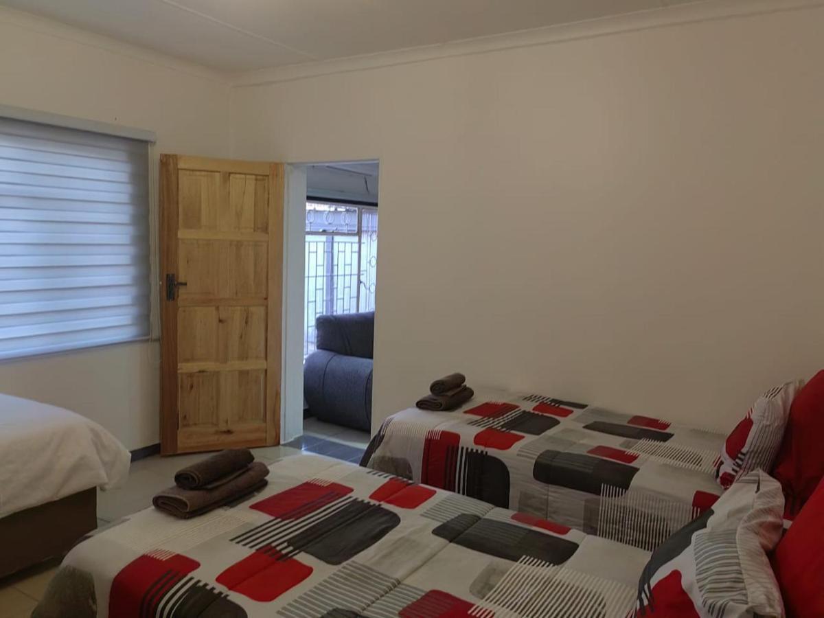Casa Linda Guest House Newcastle Kültér fotó