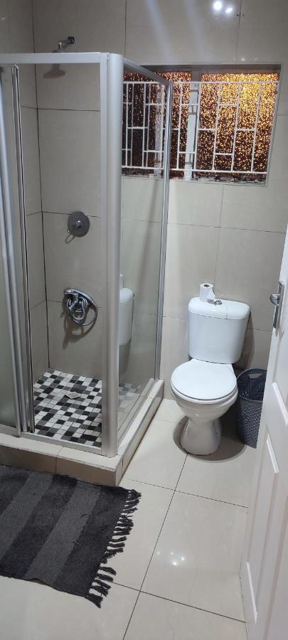 Casa Linda Guest House Newcastle Kültér fotó